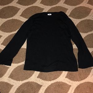 Black old navy sweater